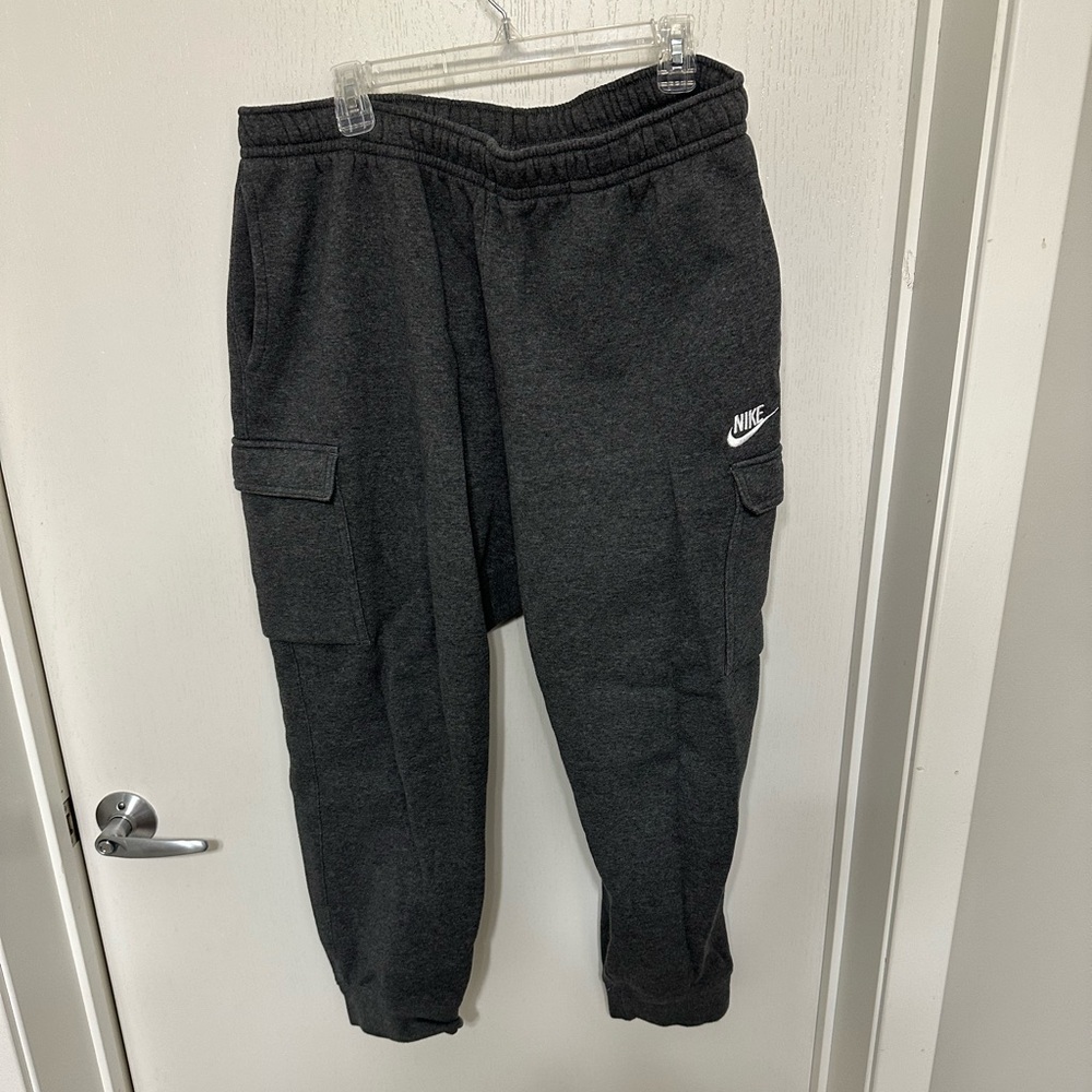 Nike Jogger Cargo Pants